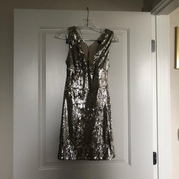 NWT Zara sequin dress in Women - Picture 3 of 5